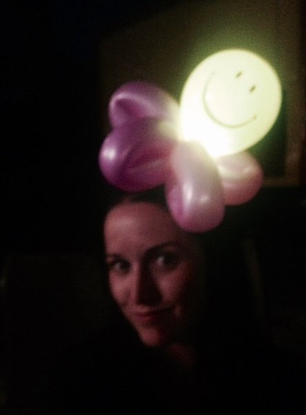 Light up hat balloon twisting